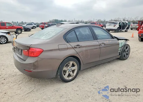 2015 BMW 320 I z USA, uszkodzony, nr VIN WBA3B1G59FNT04113